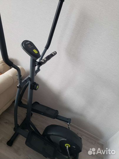 Эллиптический тренажер tourneo