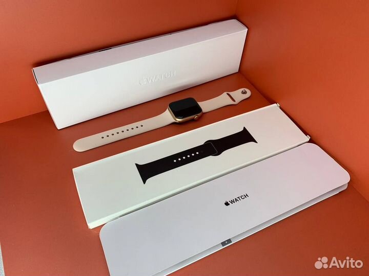 Часы Apple Watch 8 45 mm Aluminum Case