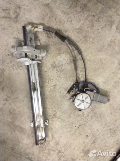 Стеклоподъемник передний правый Киа Спектра разбор