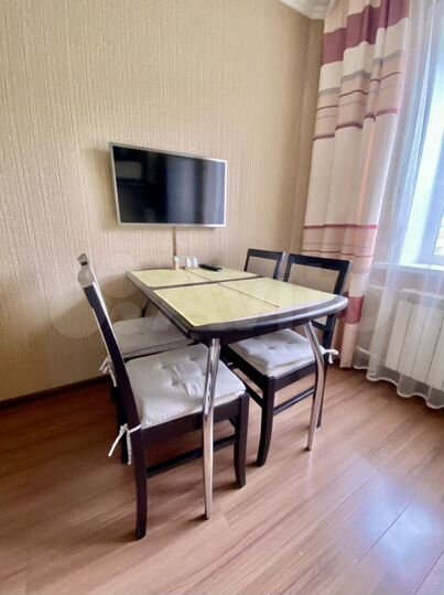 1-к. квартира, 40 м², 2/5 эт.