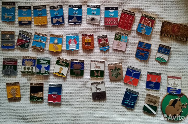 Значки гербы городов, Винни Пух