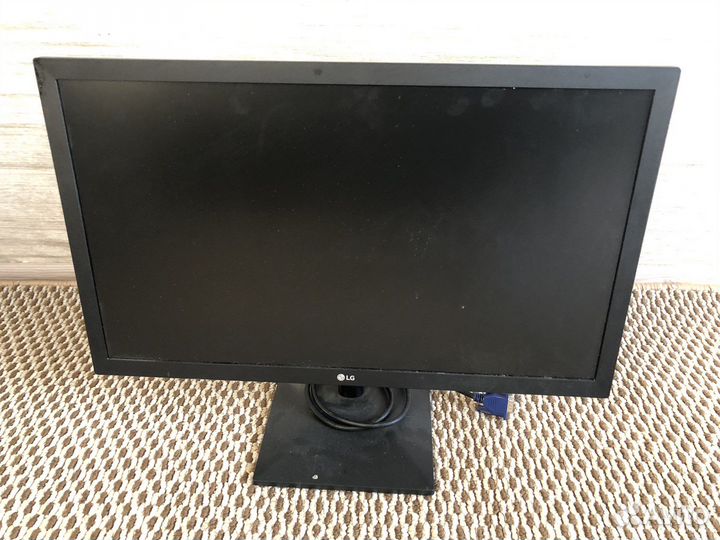 Монитор lg
