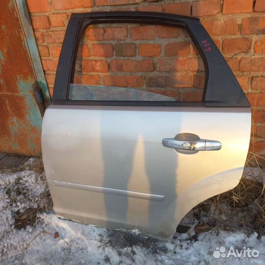 Двери ford focus 2