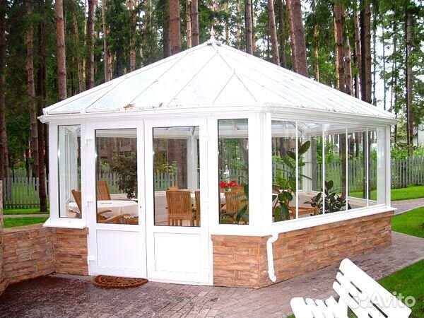 Пластиковые двери