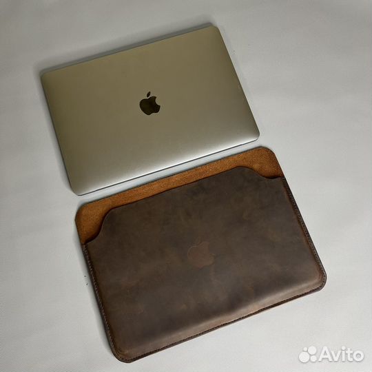 Кожаный чехол на macbook pro 13