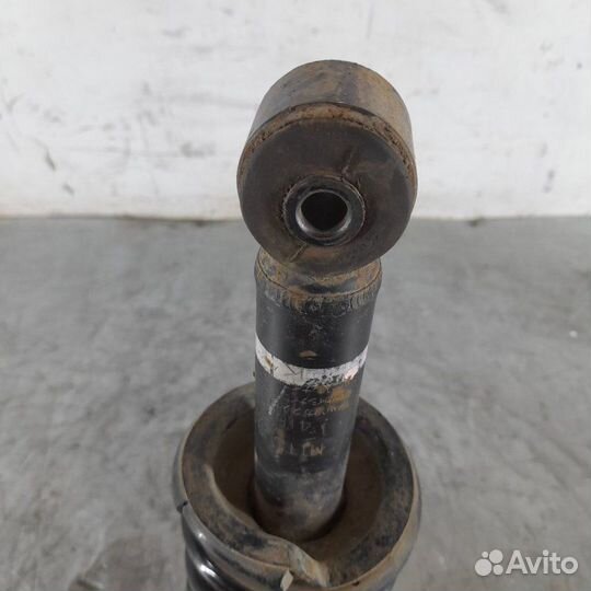 Стойка амортизатора задняя Mitsubishi Asx