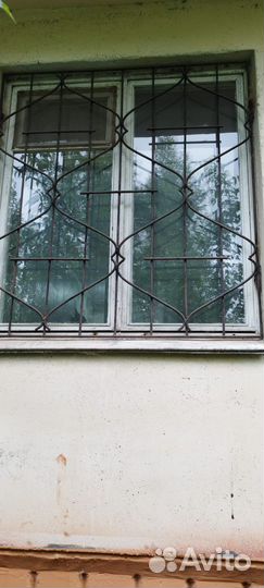 Решетки оконные бу