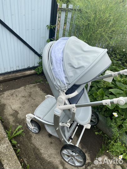 Коляска 3 в 1 с автолюлькой