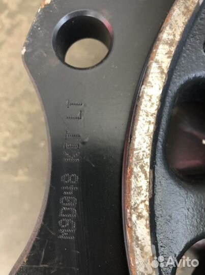 Ступица с подшипником М2219911