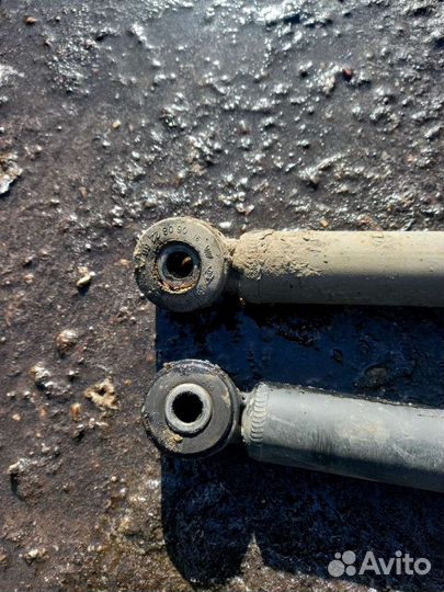 Рено логан задний амартизатор