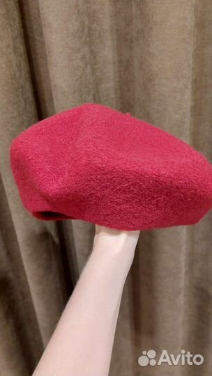 Берет женский новый