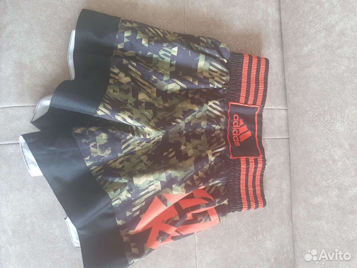 Шорты для кикбоксинга