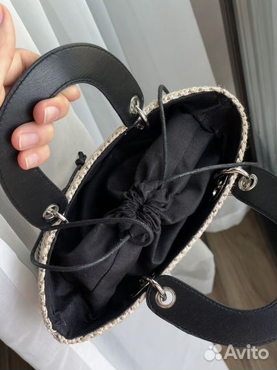 Сумка плетёная на ножках