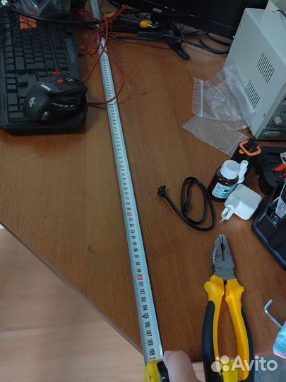 Компьютерный стол