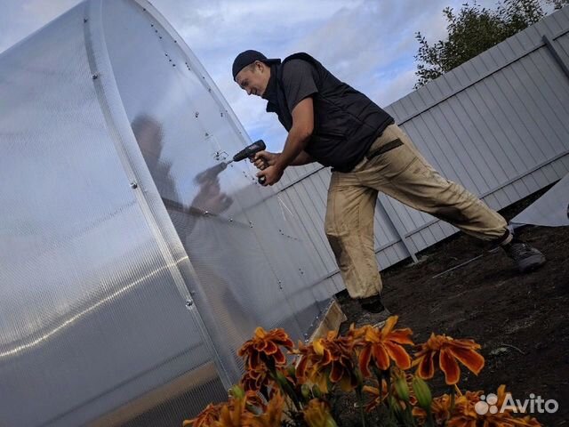 Монтажник теплиц