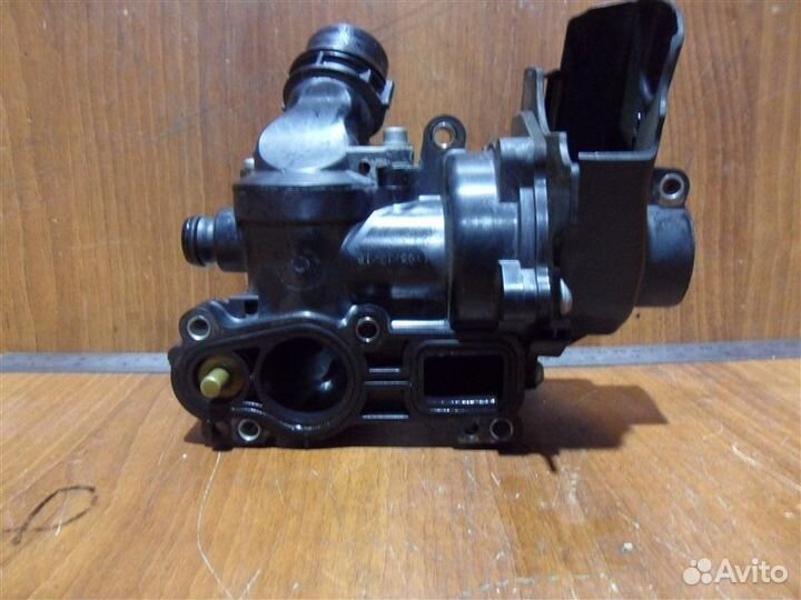 Помпа водяная Audi A4 B8 cdnb/cdnc 2.0 tfsi