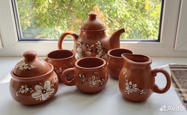 Набор глиняной посуды