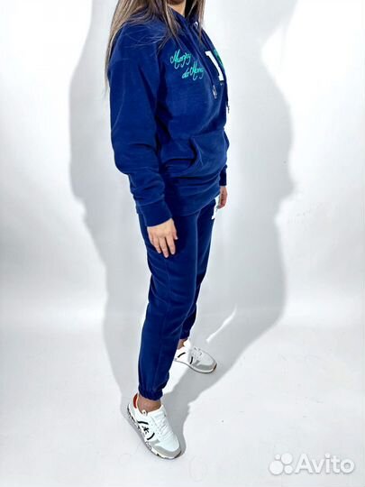 Спортивный костюм женский теплый новый