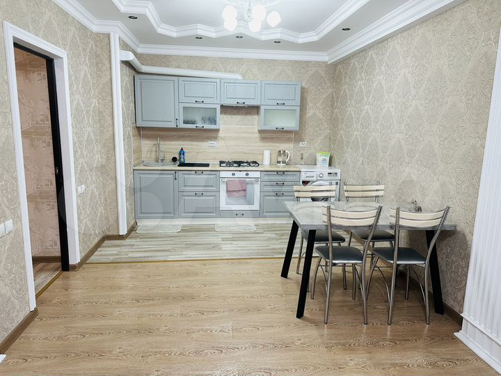 1-к. квартира, 72 м², 3/9 эт.