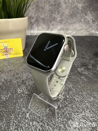 Apple Watch 8 41 mm Серебро/Silver (ориг. коробка)