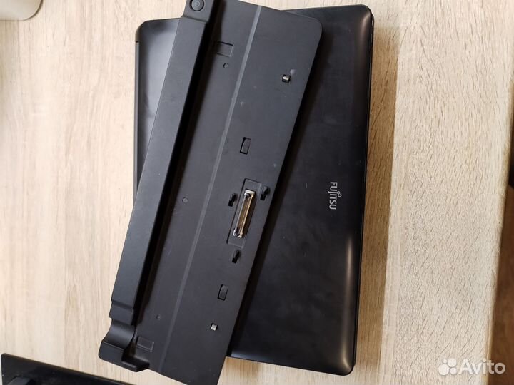 Fujitsu S761 I5/SSD 120GB/4GB/13.1