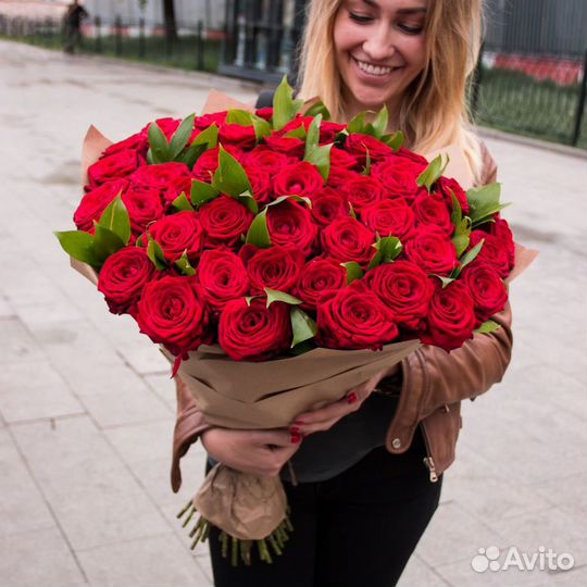 Розы 51 штука 70 см Эквадор