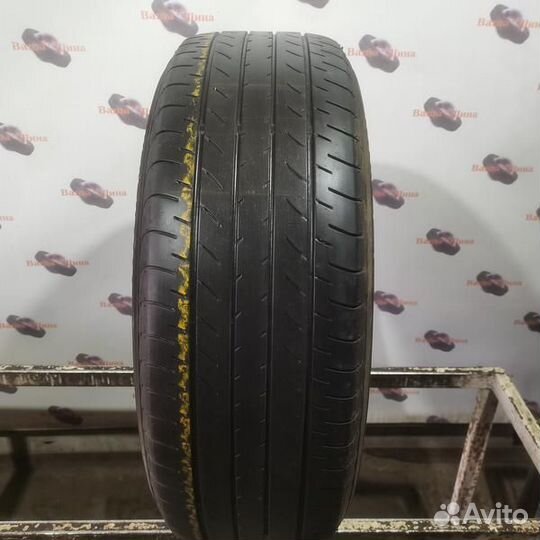 Yokohama BluEarth E51 225/60 R18