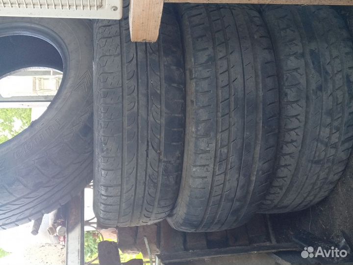 Viatti Strada Asimmetrico 195/65 R15