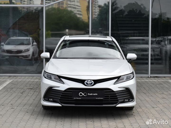 Toyota Camry 2.5 CVT, 2022, 84 км