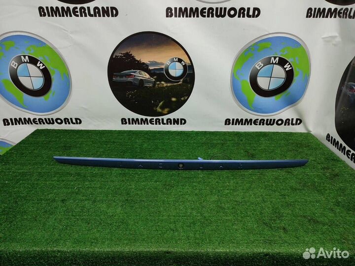 Накладка двери (крышки) багажника Jaguar XJ X350