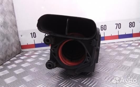 Корпус воздушного фильтра mercedes benz C-class W203 (XEA19YF01)