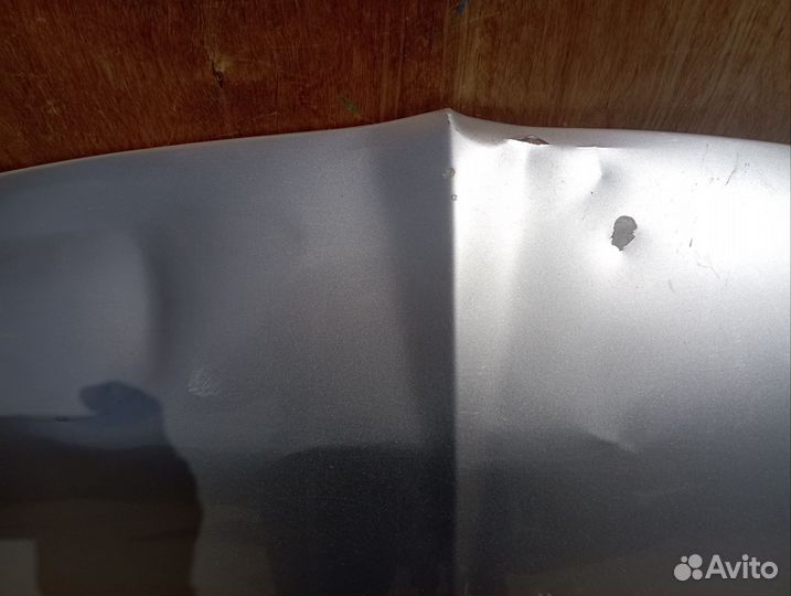 Капот на mitsubishi lancer 9