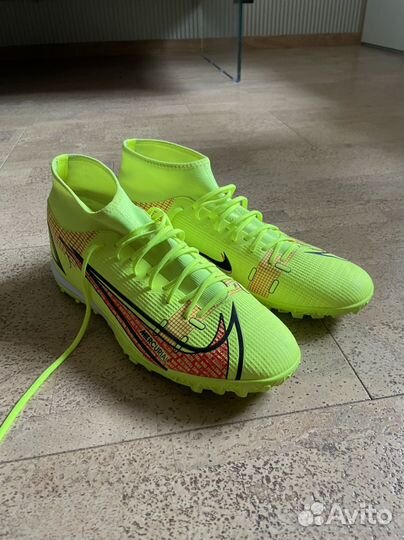 Футбольные шиповки nike mercurial