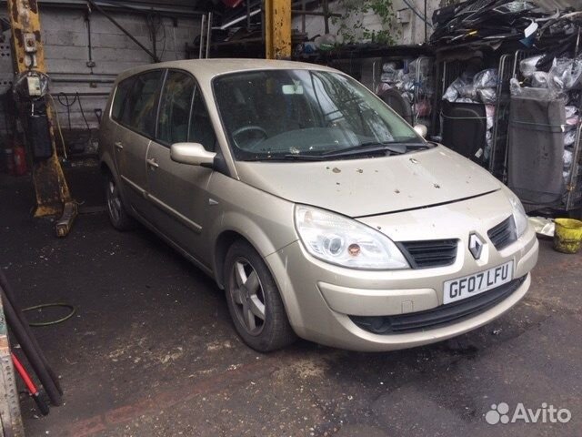 Разбор на запчасти Renault Scenic 2003-2009