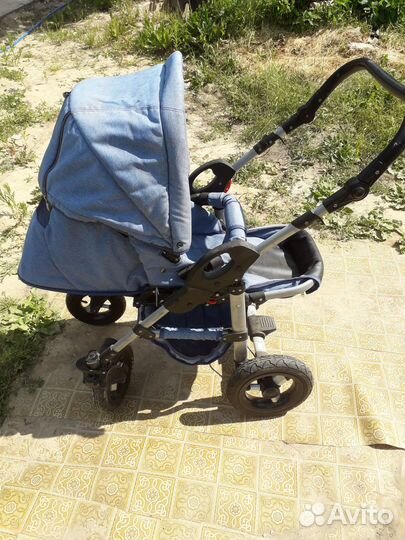 Продаю коляску детскую