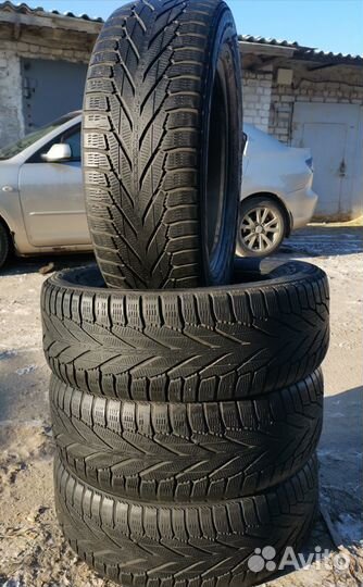 Nokian Tyres Hakkapeliitta R2 SUV 235/60 R18