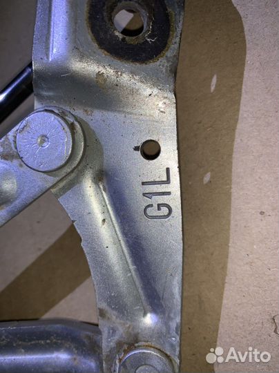 Левая петля крышки багажника для Mazda 6 gh