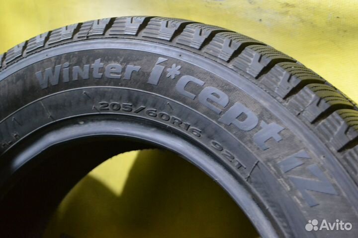 Hankook Winter I'Cept IZ W606 205/60 R16