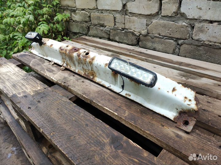 Балка передняя нижняя Ауди 80