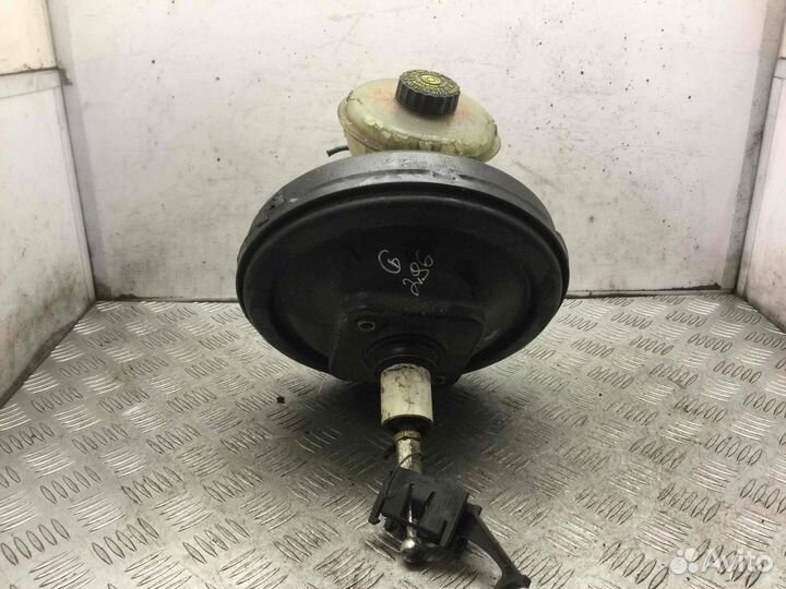 Вакуумный усилитель тормозов Audi A6 8d0612105f Ad