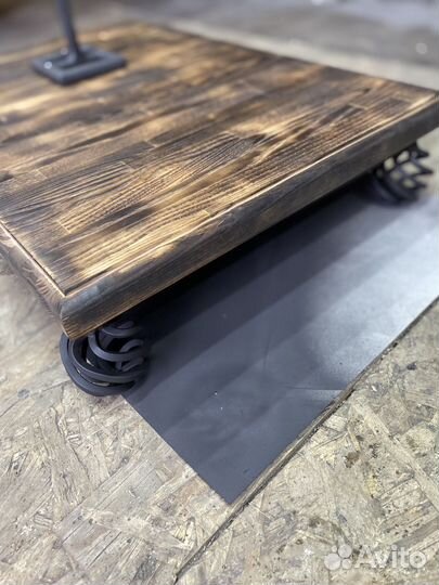 Вешалка для одежды напольная