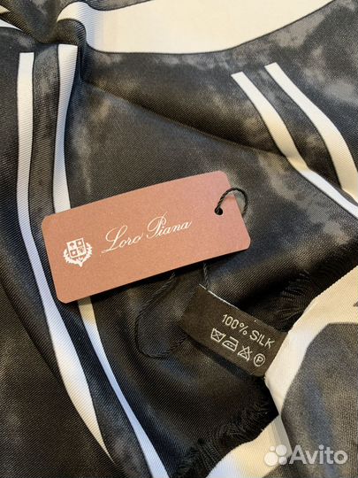 Шелковый платок шаль Loro piana черный с белым