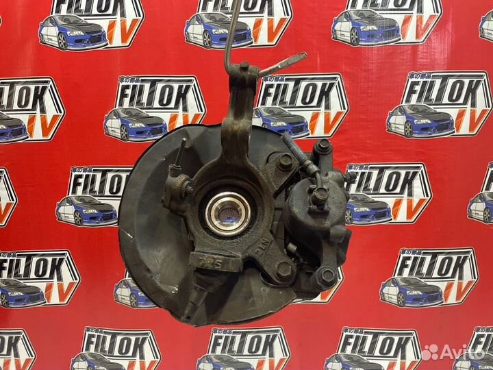 Ступица передняя правая Honda Stream RN1 D17A 2003