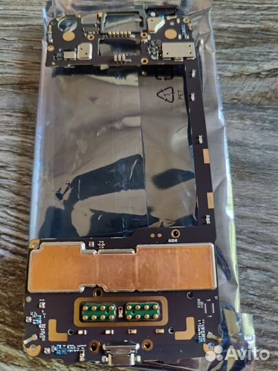 Материнская плата Moto Z3 6/128GB 2SIM XT1929-15