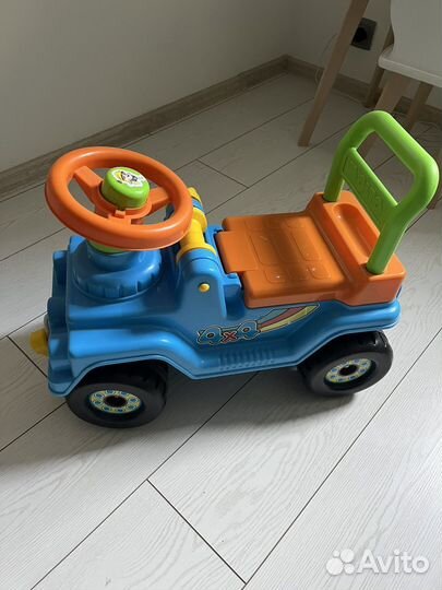 Детская машинка каталка