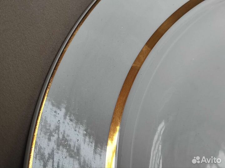 Большая тарелка 35 см блюдо с золотой каёмочкой