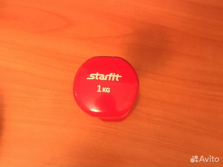 Гантеля 1 кг