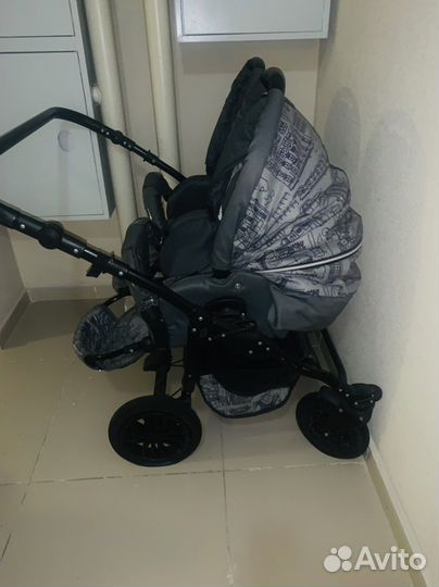 Коляска для двойни