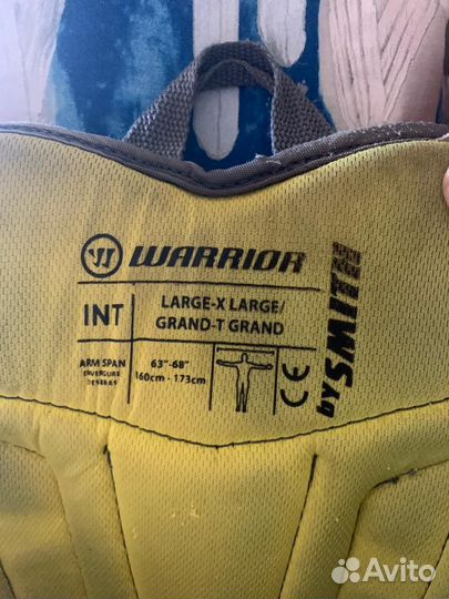 Нагрудник вратаря Warrior g5 Pro.int