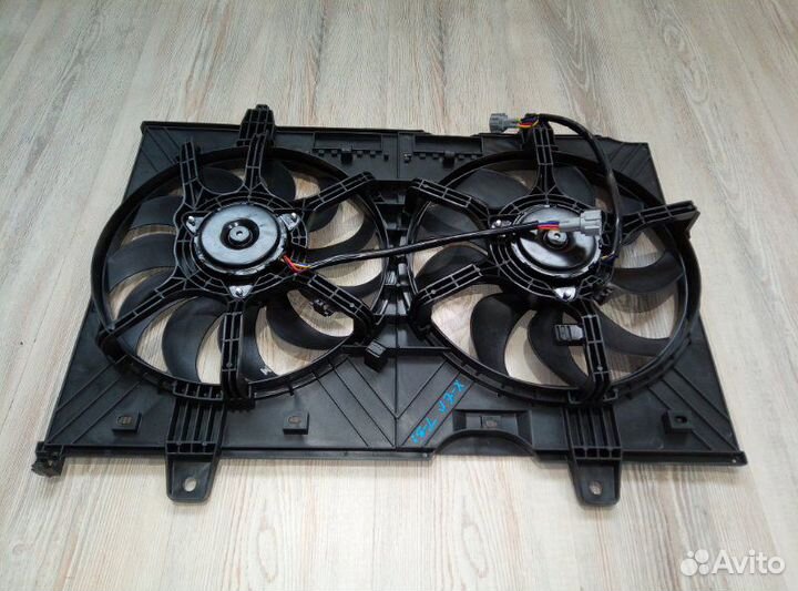Вентилятор радиатора охлаждения двигателя диффузор